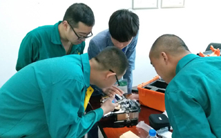 盛鑫联光纤熔接机使用培训图.jpg
